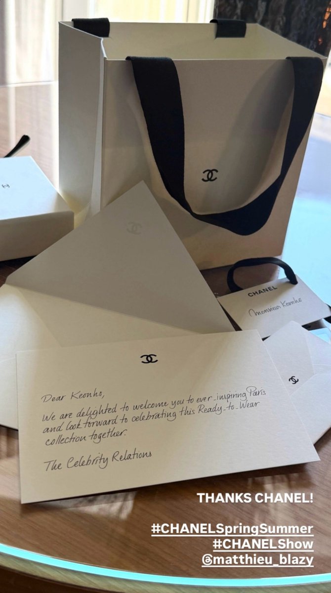 zhaoyufancokr's tweet photo. KEONHO CHANEL😭😭😭😭

#KEONHO #건호 https://t.co/kGEm7OheYn
