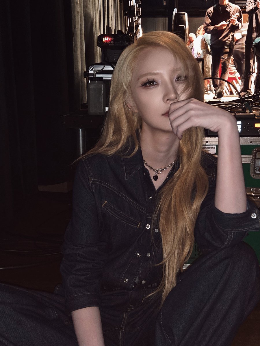 Janhae's tweet photo. 🌙💫✨️ https://t.co/zYHaAl3ddn