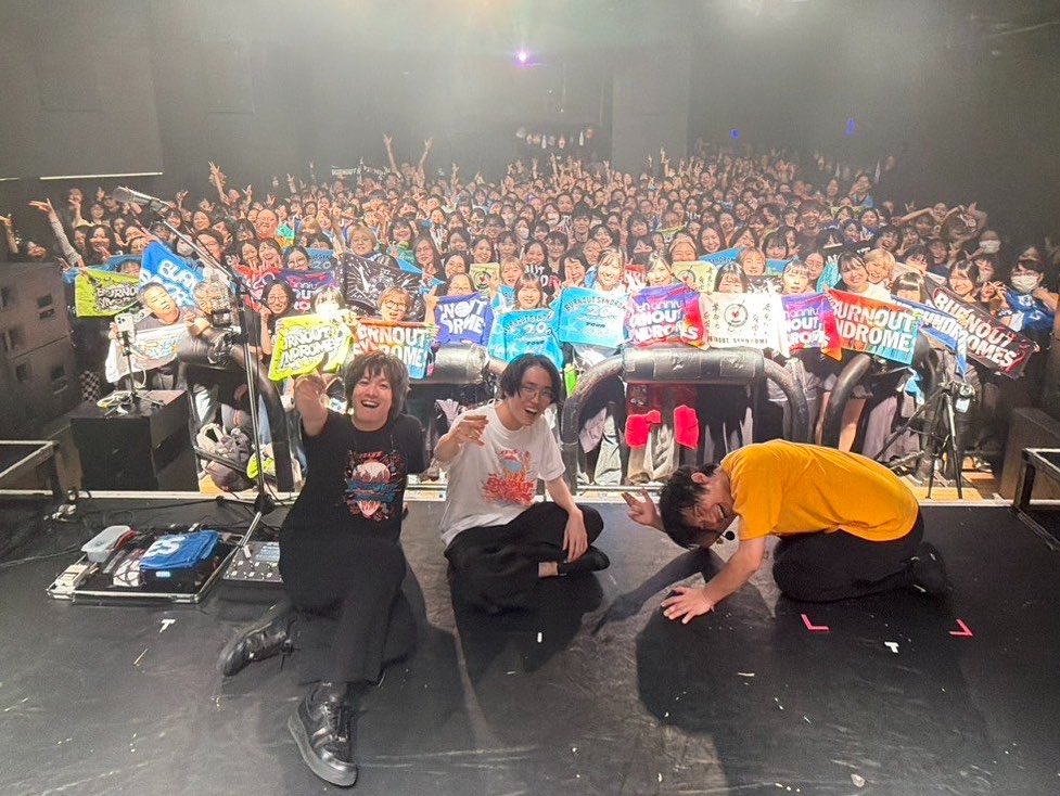 pandasanMusic's tweet photo. さすがに難易度しかないので
本日の「りえをさがせ！」はお休みです🥺 https://t.co/ivqyTuLtQP