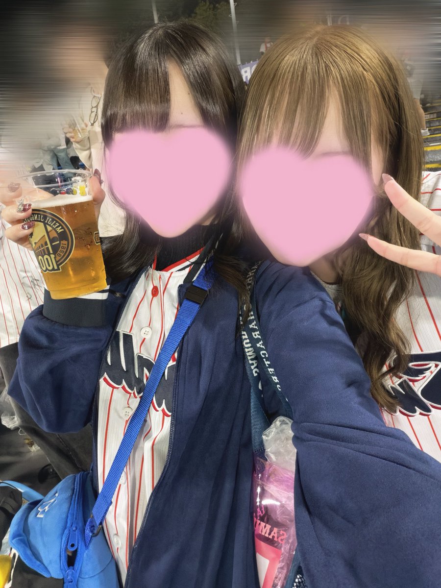 _ys77_'s tweet photo. かわいいオンナがびーるくれました🍺💘
家近すぎて横転、朝まで飲みましょう
参加者募集♩ https://t.co/poBcqyDG8Z