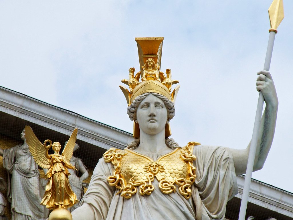 sophologos's tweet photo. Athena still watches over the city of Vienna, even today. https://t.co/DpEhm37Vzc