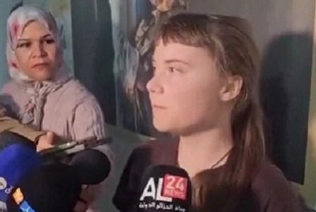 BreikaBeiba's tweet photo. To whom it may concern, Greta Thunberg is talking on behalf of älgerian illegitime regime. She has nothing to do with Western Sahara (Sahara Occidental) community aka #MoroccanSaharawi.
#DumbPropaganda
#SaharaOccidental #WesternSahara
#الصحراء_الغربية 🇲🇦
#ZFF2026 #ZFF https://t.co/VGdeIFeOvN
