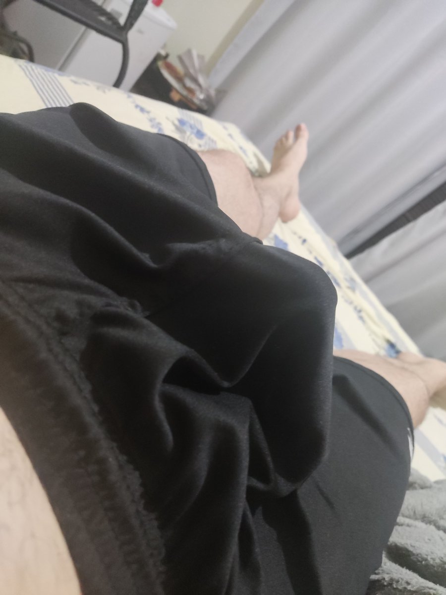 Discretodeboaa's tweet photo. Tesão de domingo... https://t.co/fzeYiRLGiH