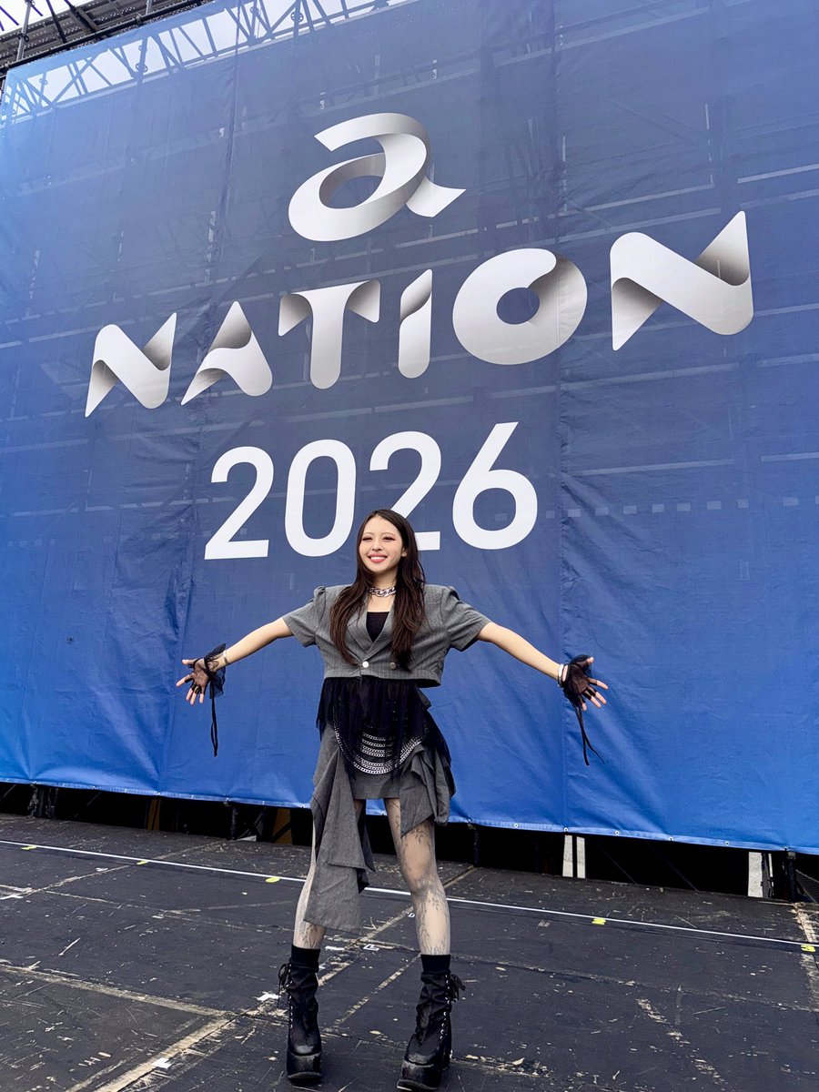 kinuiaika's tweet photo. a-nation！
初めてのa-nation！

本当に本当に嬉しかった
知ってるお顔がたくさんいてくれてて、でもその倍以上知らないお顔がたくさんいて、なぜか逆に安心できて思いっきり届けられた！

快晴のa-nation、さいっっっこうに気持ちよかったなあ⭐️

くぼたさん、
私たちをa-nationまで連れて来てくれて本当にありがとうございます
来年は私たちの力でメインステージへ！！

今日出会ってくれた皆さん、また必ずお会いしましょう♡
シーオンのボーカル愛佳でした！

#CiON #シーオン #a_nation