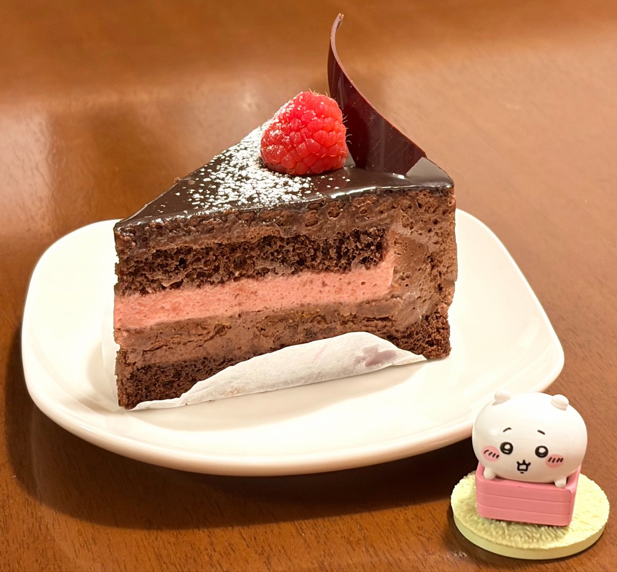 star_minagi's tweet photo. お誕生日でした！
これからもよろしくね(՞ ܸ.ˬ.ܸ՞) https://t.co/SqlC3VOInP