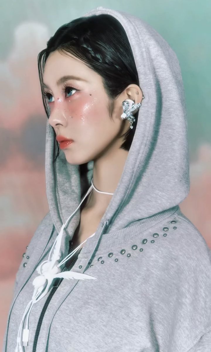 kdyeonpics's tweet photo. #DAYEON for ANGELS ONLINE collection with @ohtnyc ໒꒱⋆.˚

#ohtnycxdayeon 
#Kep1er #케플러 #김다연 #DAYEON #ダヨン https://t.co/1rJLNhgWXG