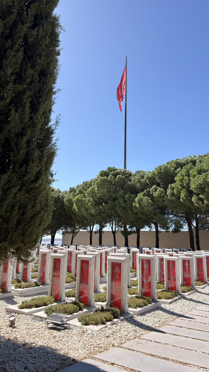Emineorc_'s tweet photo. Canım Atam ve Silah Arkadaşlarının bize armağan ve emanet ettiği o nadide topraklar 🇹🇷 https://t.co/UxN6gHzzMp