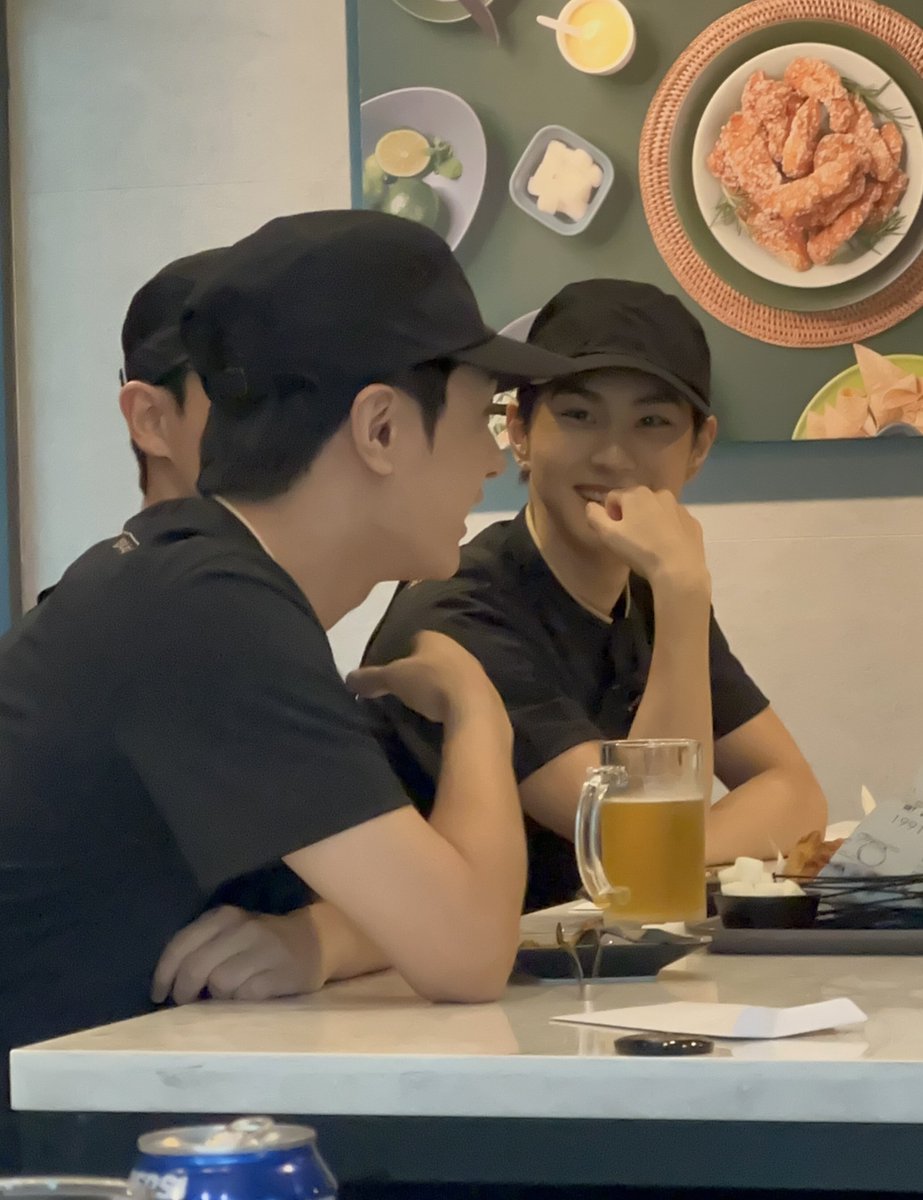 allforjaywonn's tweet photo. SO INLOVE 🤭😍 
https://t.co/B34gOWzupQ