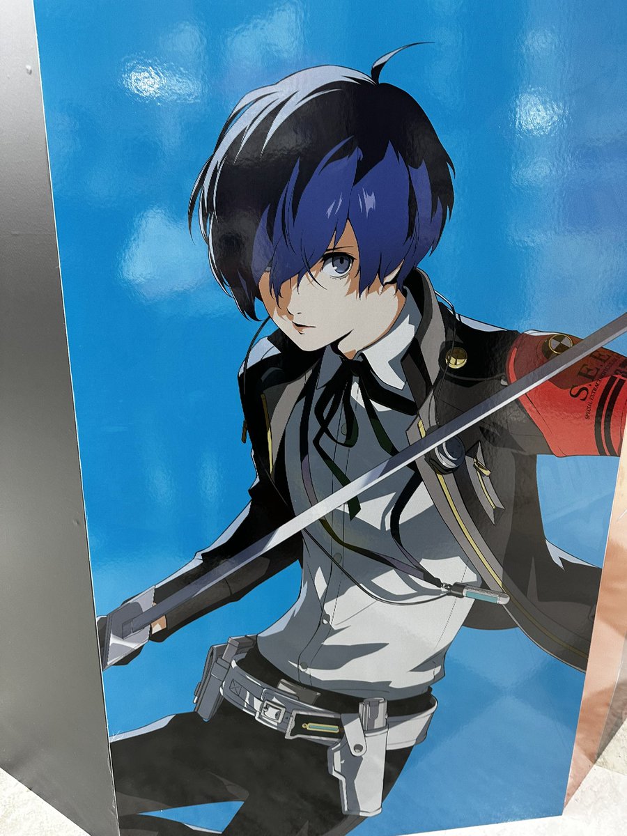 mma_3417's tweet photo. あと、アニメイトでペルソナ30周年のフェア？やってた！
グラッテもあった〜！理可愛い…！
3のグッズ色々あって少々買いすぎたのとランダム系は1と2祭りだったw https://t.co/EF8WgOBpWR