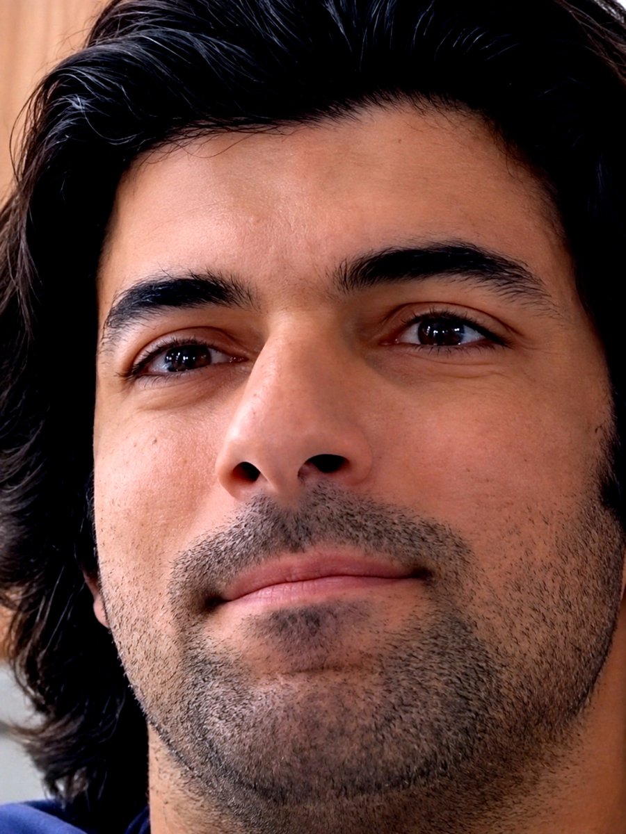 akypicc's tweet photo. 🖤✨
#EnginAkyürek https://t.co/YUZQNyKIJQ