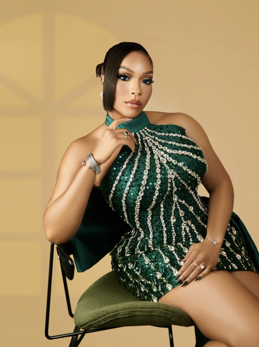 ChefAnnie94's tweet photo. My Neche my left kidney😋😋
My finalist🥰💝 Nwa Daddy 💋💝💝

Diamond Neche Maduagwu 😘

NECHE OUR WINNER
CONGRATULATIONS NECHE
#NecheMaduagwu #BBNaija 

FAN.                                              FAVE https://t.co/BewHx5yEma