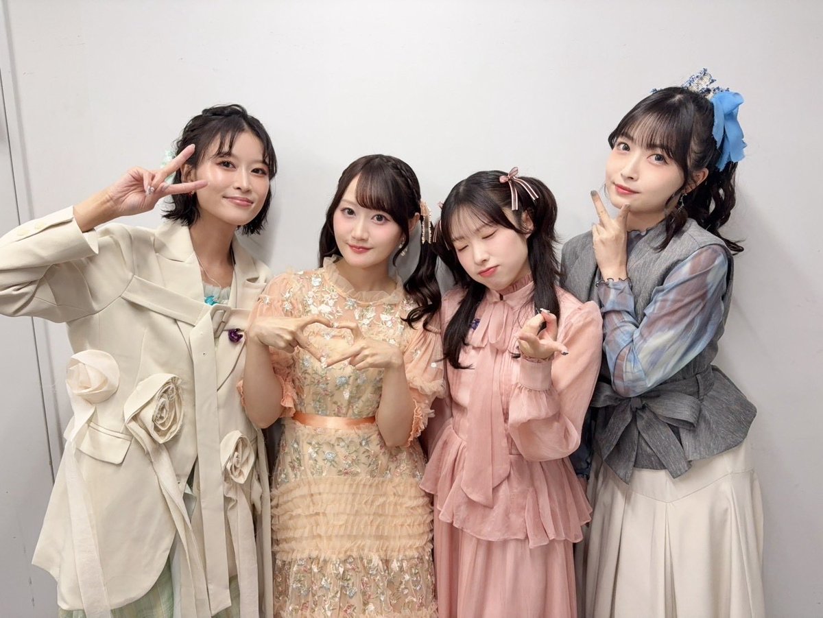 furihata_ai's tweet photo. MORE MORE JUMP！☘️
モモジャン安心するぅ

#プロセカ感謝祭 https://t.co/Ci00HelDUK