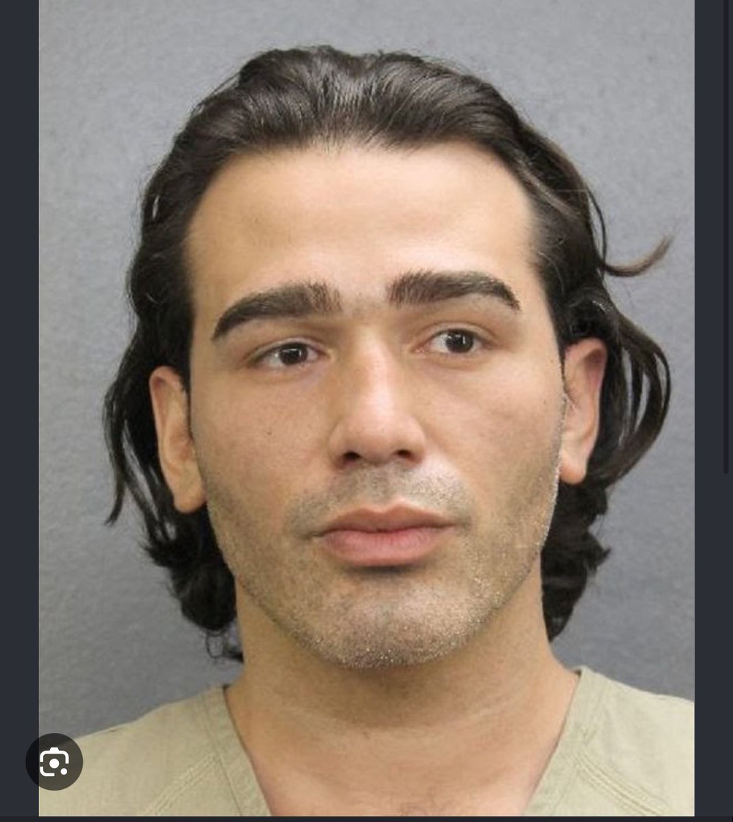 belledonfull's tweet photo. why is he shocked women don’t want his kind when he looks like laura loomer https://t.co/N0IjSI7p91