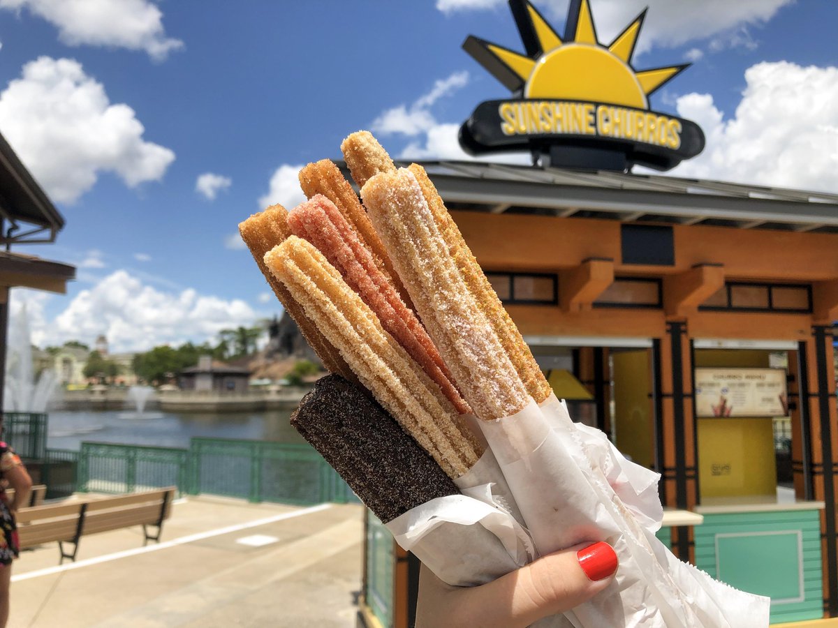 JulietPresv3's tweet photo. Alguien tiene antojo de snacks crujientes y deliciosos Acabo de encontrar estos churros rellenos de chocolate, son una locura y quiero compartirlos con todos! ， https://t.co/We2neV4Uqn
