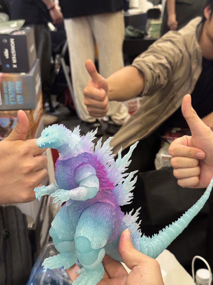Mr_goji54's tweet photo. Hiya Toys GODZILLA (1999) Infrared Ver. figure.

(via: Baidu) https://t.co/HWSBXIuPVj