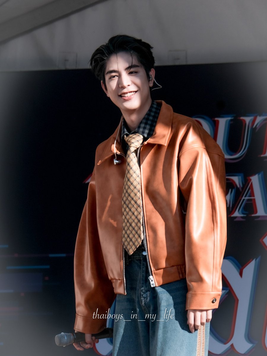 days_with_thai's tweet photo. The leather jacket today 🫶🏻😳😳

SEAKEEN X THAIFEST PARIS 

#SeaKeenxtoutafaitThai2026
#sea_ta_lay @sea_ta_lay https://t.co/6PFGWsOwBX