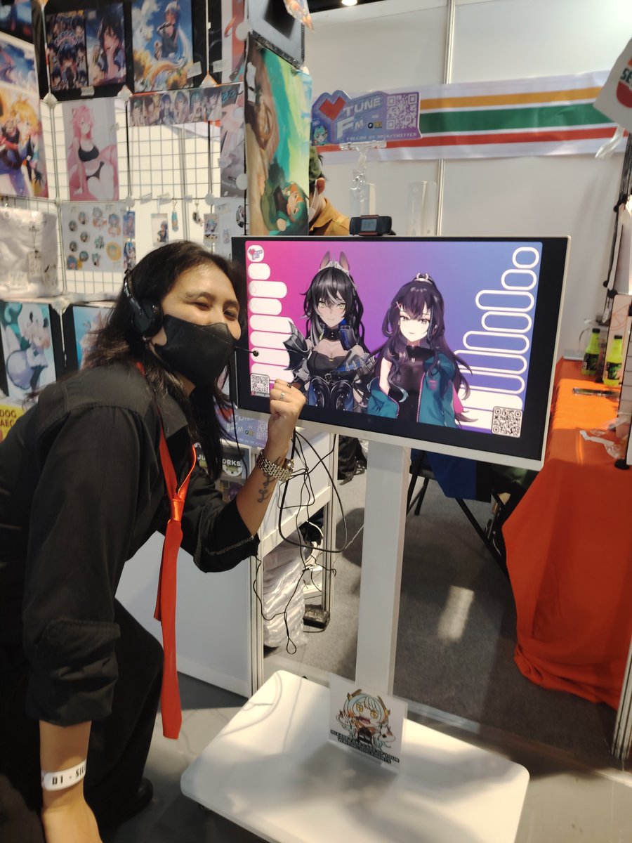 aruru_al's tweet photo. Almost forgot to post this....

So, Thank you again beautiful ladies @kumisaumare &amp; @meow_toki for the M&amp;G sesh~
It was fun talking to you guys 😊 https://t.co/3pkeTb6r3Q