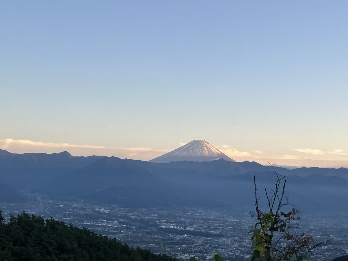 x_pbk201's tweet photo. #これを見た人は無言で去年の10月の画像を貼る https://t.co/KayG951phD