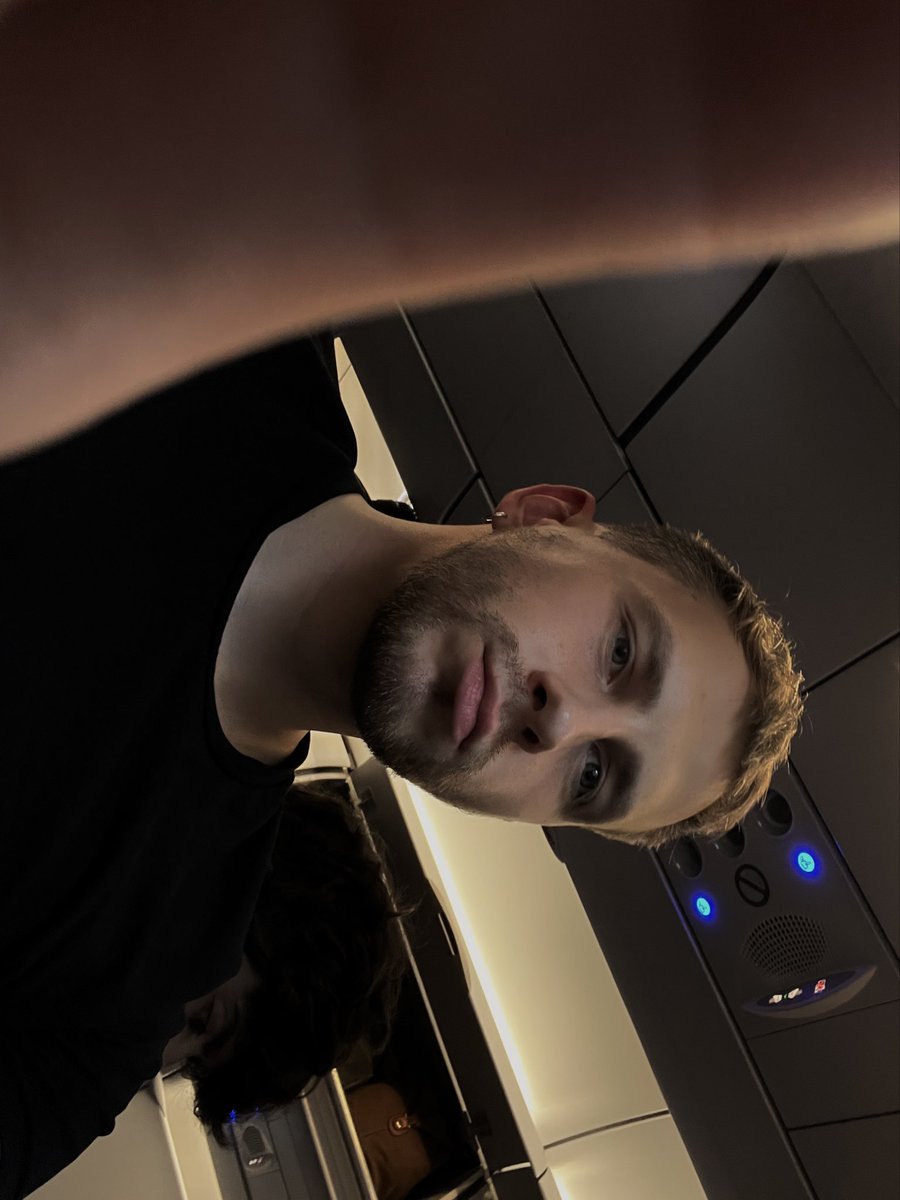 andykrtr's tweet photo. somewhere https://t.co/vltLy82VJh
