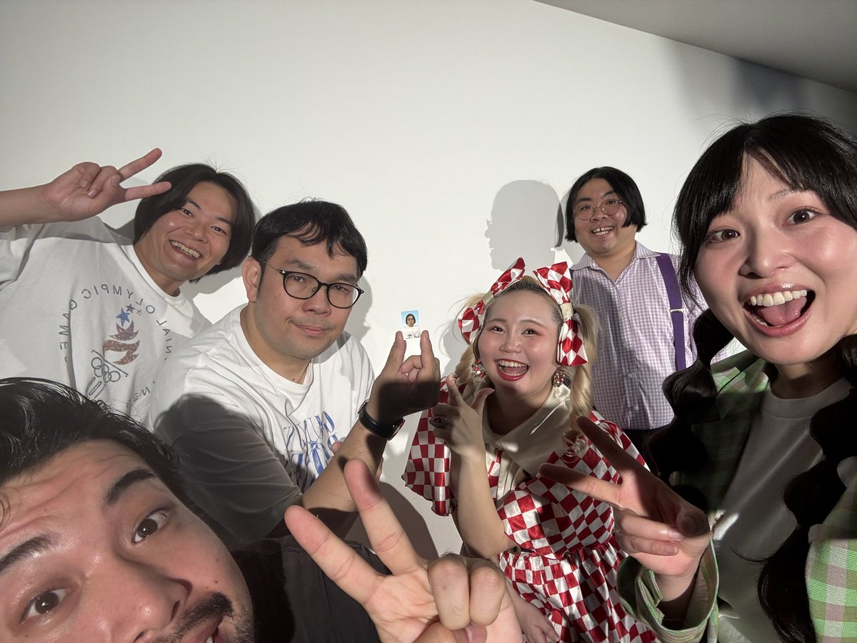 kiyopo1010's tweet photo. BINBOとタコスを食べさせるライブありがとうございました！！まじ芸人ってBINBOエピソードを笑い飛ばせて心YUTAKA❤️‍🔥❤️‍🔥❤️‍🔥みんなにタコスを食べてもらえて嬉しい🥹豚の脂でみんな脳昇天🤤💖最高すぎた！！！今月もたくさんライブあるのでぜひにー🥳 https://t.co/IQ4PnDM02D