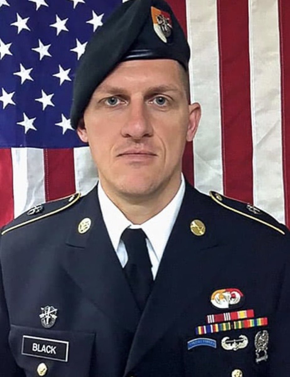 op_hawkeye's tweet photo. 10.4.2017 ~ SSG Bryan Black 🇺🇸

#OpHawkeyeRemembers #BryanBlack #3rdSFG @3rdgroup #SOFmedic #PurpleHeart #DeOppressoLiber #supportourSOFcommunity #Operation_Hawkeye

📜 https://t.co/VtdOJn9cuc
📜 https://t.co/0efKWftLcN
📜 https://t.co/2IAjhostIM
📜 https://t.co/YfWPGvwoJZ
📜 https://t.co/9eZ7fl6MHX
📰 https://t.co/VrxQEgJDm2
📰 https://t.co/AWfyMym0Mj
📰 https://t.co/4QBxEdeZju
📕 https://t.co/lYyTgyuTMf
📍 https://t.co/Ukpm3gbVJK