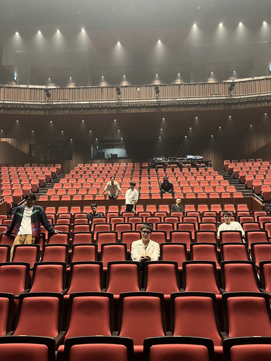 tomitarei15's tweet photo. 「 #ナイボー」本日昼公演⚾️ご来場誠にありがとうございました！
こちらの写真は野球部員で撮りました📸
左上から右に(志野原高校役名)ナンバ、サカウエ、ホクト、カネコ、アツシ
左下から右にウツボ、リトル、ムラキです✨️
明日はマチソワです。新たな週初めお気をつけてお越しくださいませ！
 #TBS https://t.co/ImXNugERQ6