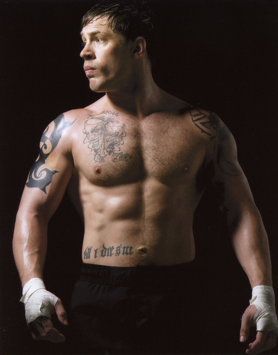 DrRhysACalder's tweet photo. Seductive Sunday, part one. Thought I would share some of my fighting days. @babybat29 https://t.co/T3wYu4hUVk