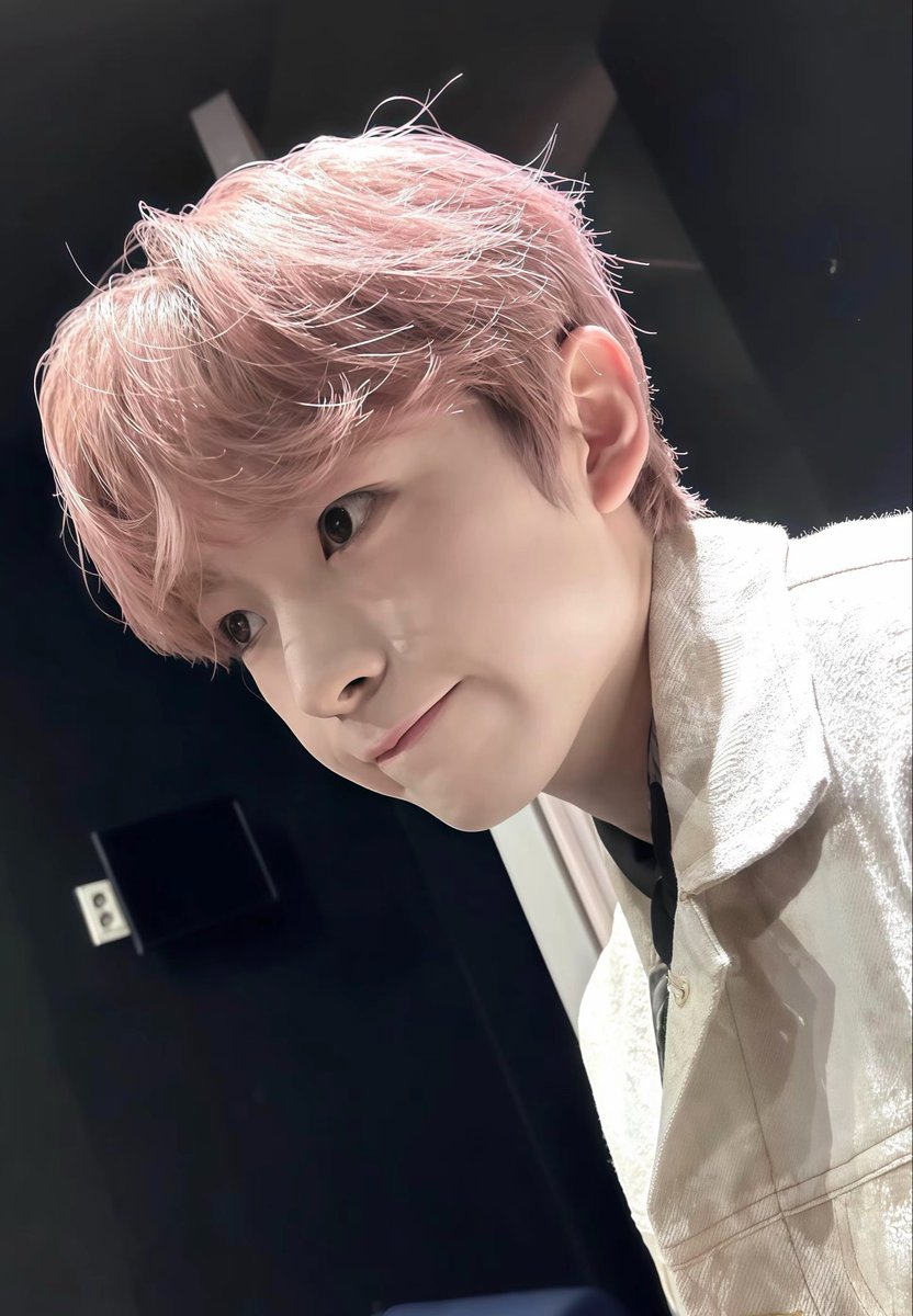 Ob4sak's tweet photo. YUSHI IS THE BEST BOY
YUSHI IS THE BEST DANCER
YUSHI IS A DANCE MACHINE
YUSHI HAS THE SWEETEST VOCALS
YUSHI HAS A HEALING VOICE
YUSHI IS THE BEST CENTER
YUSHI IS THE ACE OF THE GROUP
YUSHI IS AN ALL-ROUNDER
YUSHI’S ICONIC NEKO DANCE

#YUSHI #유우시 #ユウシ #勇志 https://t.co/1UgtFyGKcC