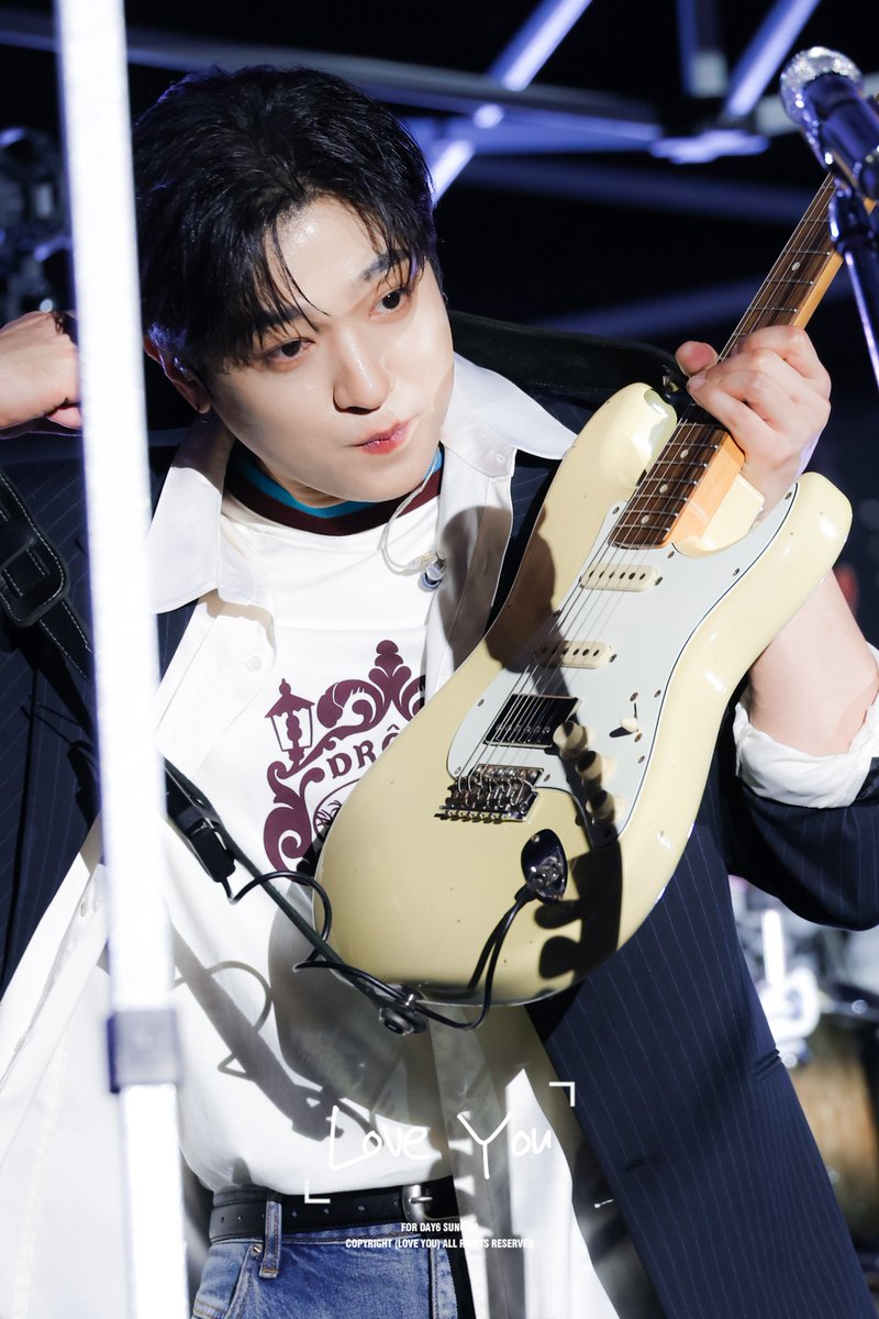 love_u_116's tweet photo. 261004 #성진 #DAY6 #SUNGJIN
듀듀 https://t.co/y0CR7JhM3A