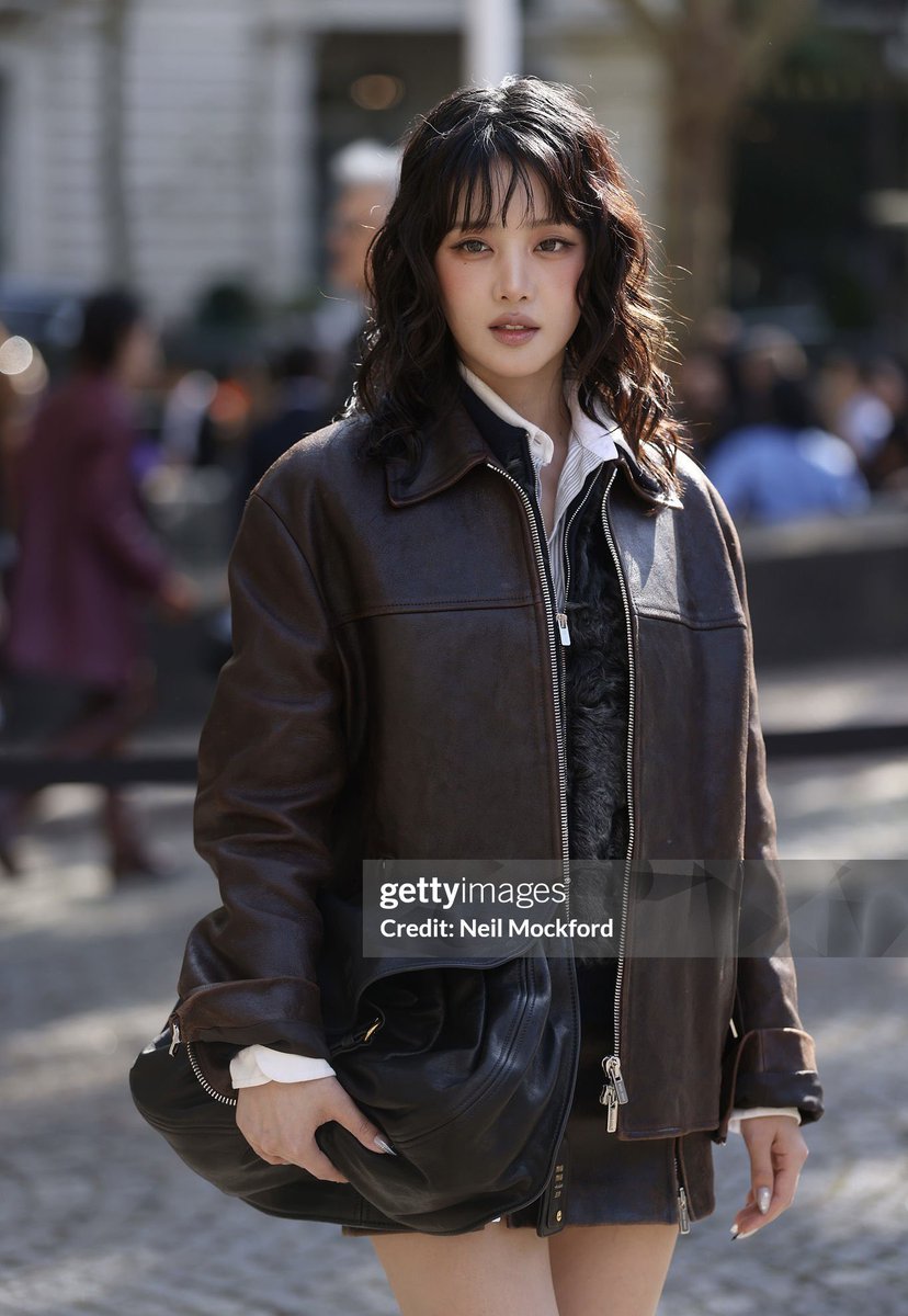 hourlyminniee's tweet photo. the getty images curse has nothing on minnie https://t.co/A0J50g3q8z
