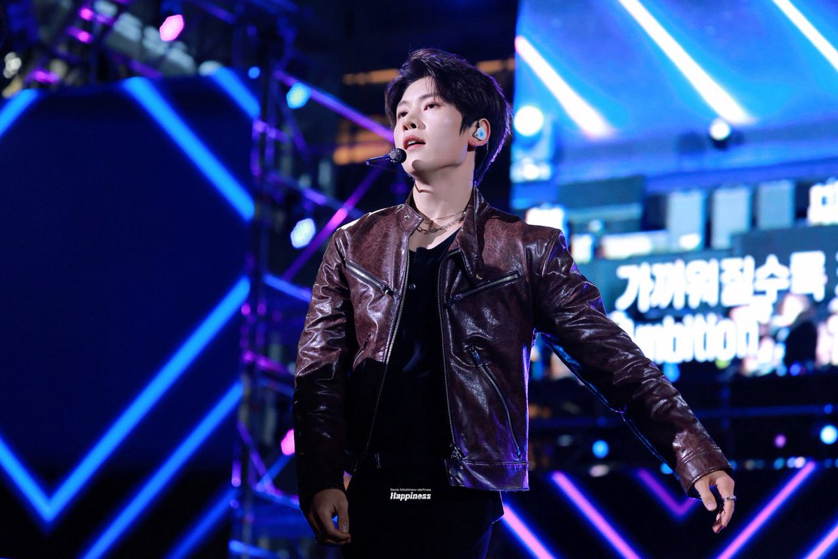 Happiness_0528's tweet photo. 261004 
#석매튜 #SEOKMATTHEW #石友鉉 #ソクマシュー #メテュ #제로베이스원 #제베원 #ZEROBASEONE #ZB1 https://t.co/B968wWaZCK