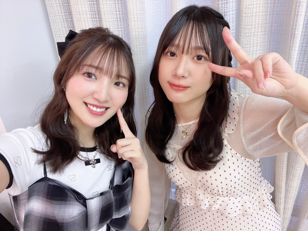 official_hibiki's tweet photo. 「水の都・大垣アニメ文化祭2026」2日目に、
#豊田萌絵 #千春 が
出演させていただきました🫧

会場まで足を運んでくださった皆さま、
ありがとうございました！

��き続き応援のほどよろしくお願いいたします🌟

#大垣アニ文 https://t.co/6dn5H5Mtb6