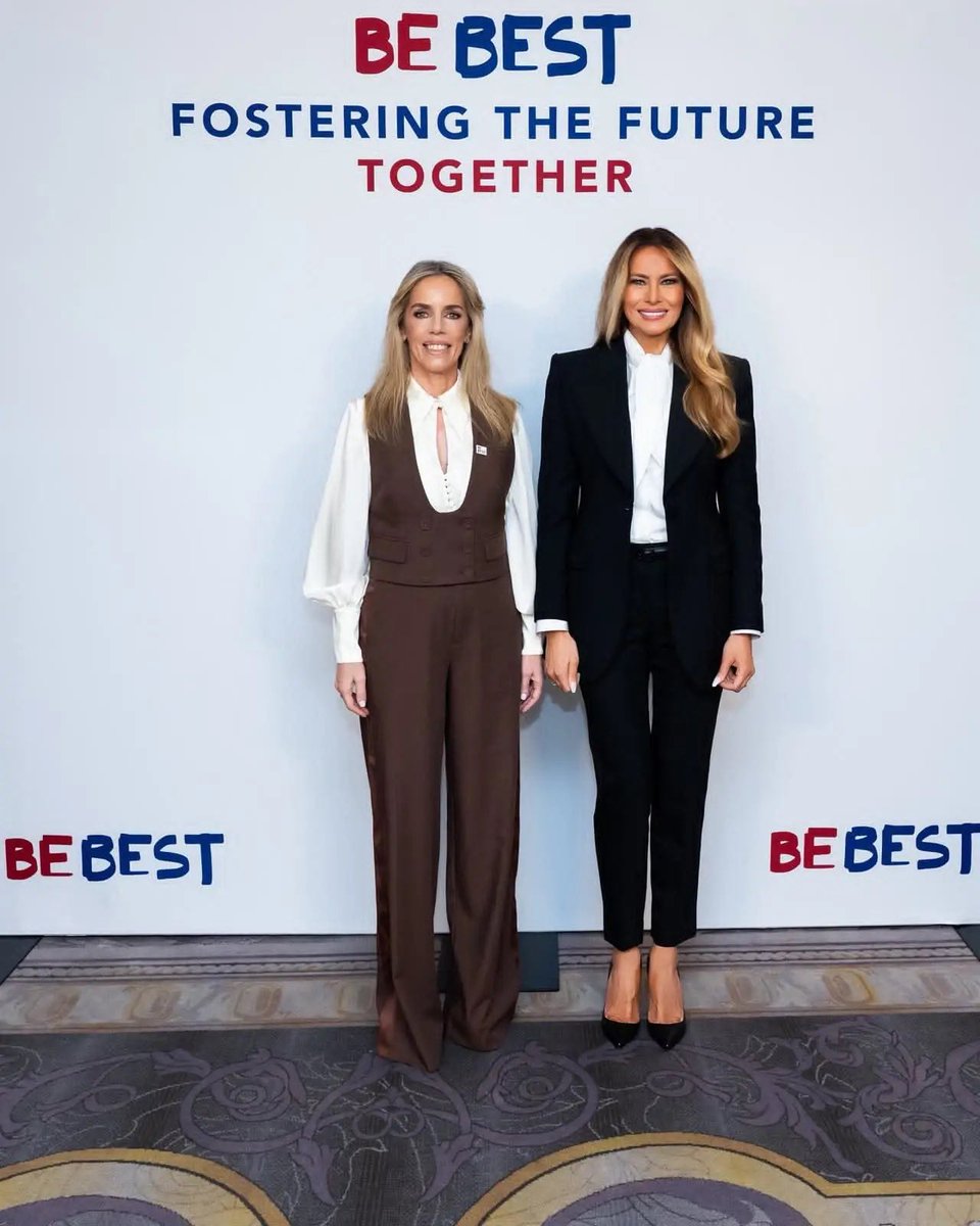 MELANIAJTRUMP's tweet photo. First Lady Melania Trump with the First Lady of Paraguay Leticia Ocampos https://t.co/9RL7AER3Dy