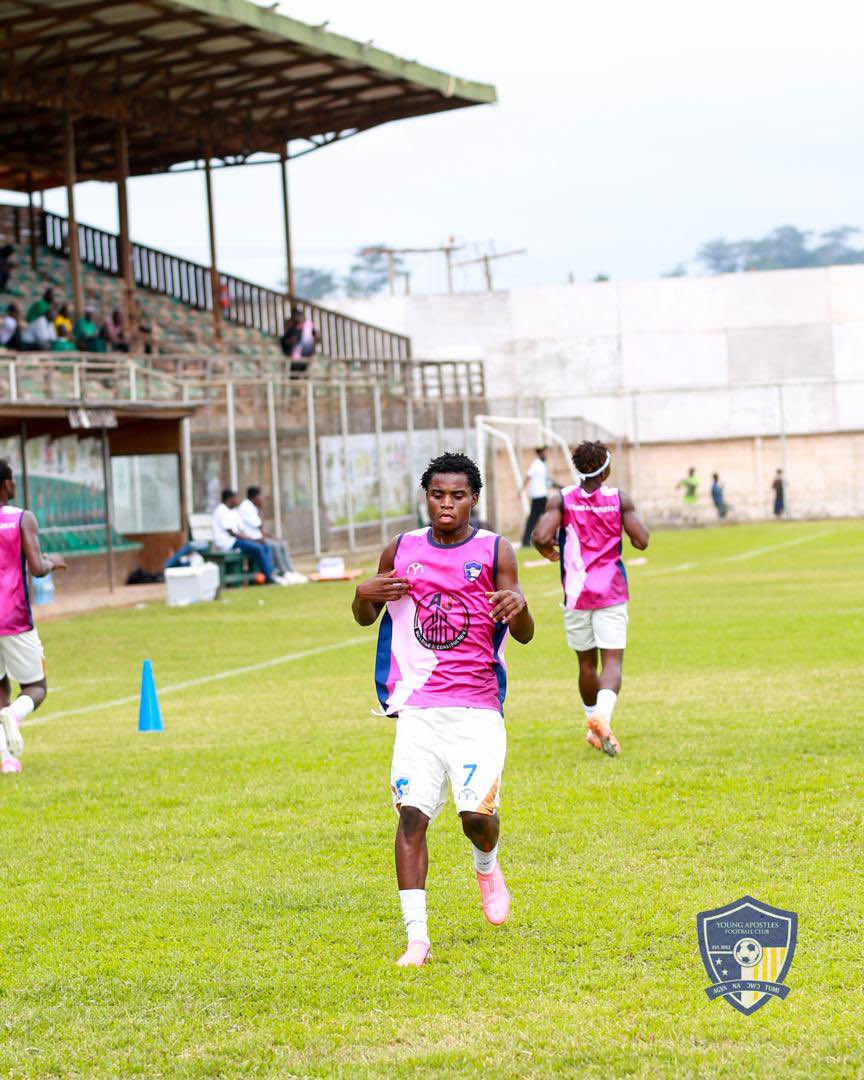youngapostlesfc's tweet photo. Warm Up!✅

#YAFC #AgyaNaƆwɔTumi #GPLWk5 https://t.co/rdm3Pp86Cz