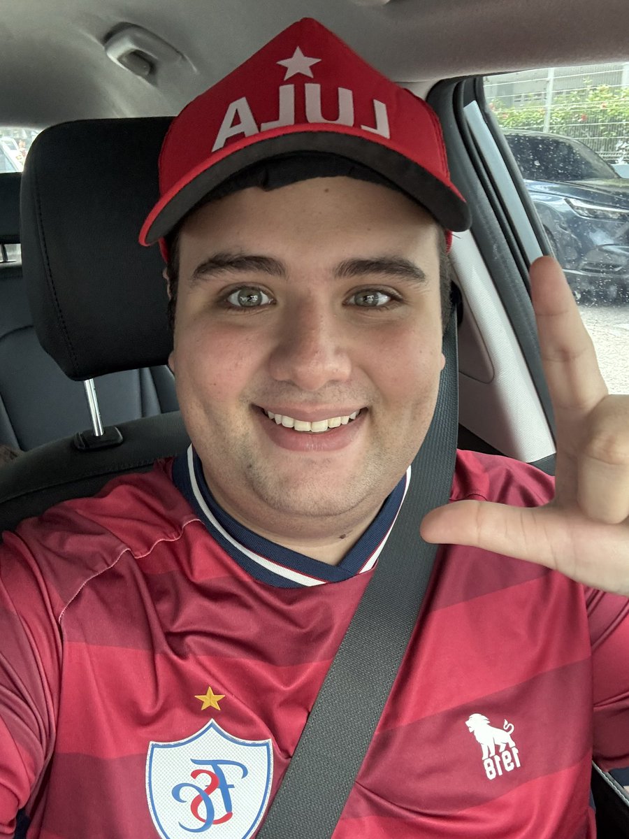 vinitav_'s tweet photo. Lula de novo, com a força do povo! https://t.co/vEwQUIbpgi