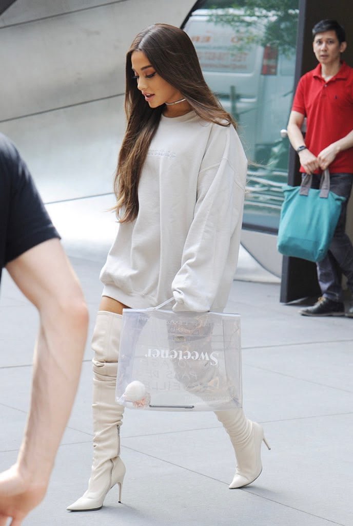 itsarianait's tweet photo. The story behind this style is so heartbreaking. https://t.co/cAyA9ZMQcT