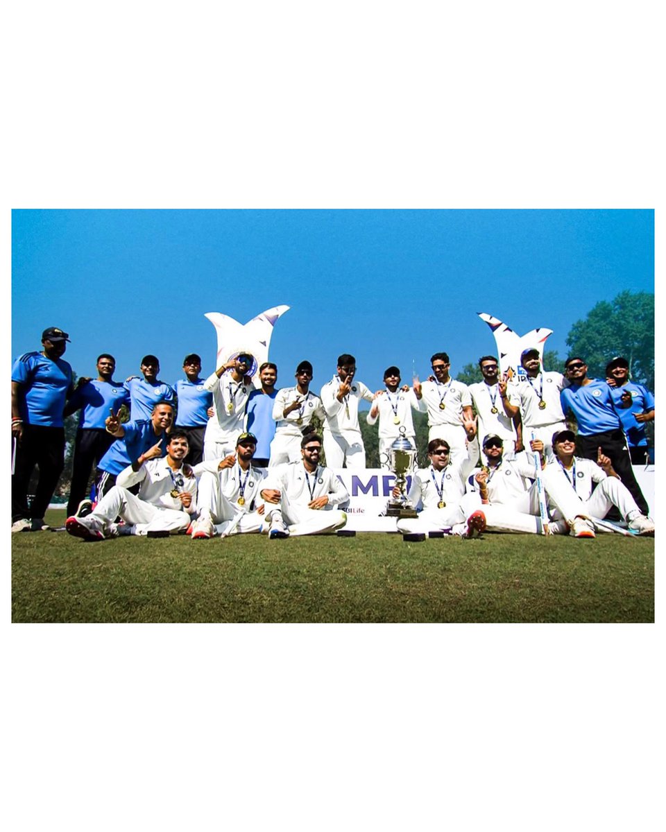 RishabhPant17's tweet photo. Kashmir diaries. ❤️🏔️

A win to remember, a birthday to celebrate and memories I will take back with me.

Thank you to the boys, the fans and everyone who made these days so special. 🏆❤️
#RP17 https://t.co/GbiDzDkYv5