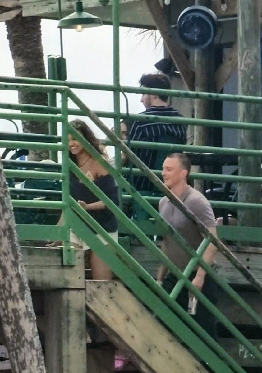 seasleuths's tweet photo. Eyes up here Drew! 🙈🥴😂 https://t.co/wIGrKwkaFP