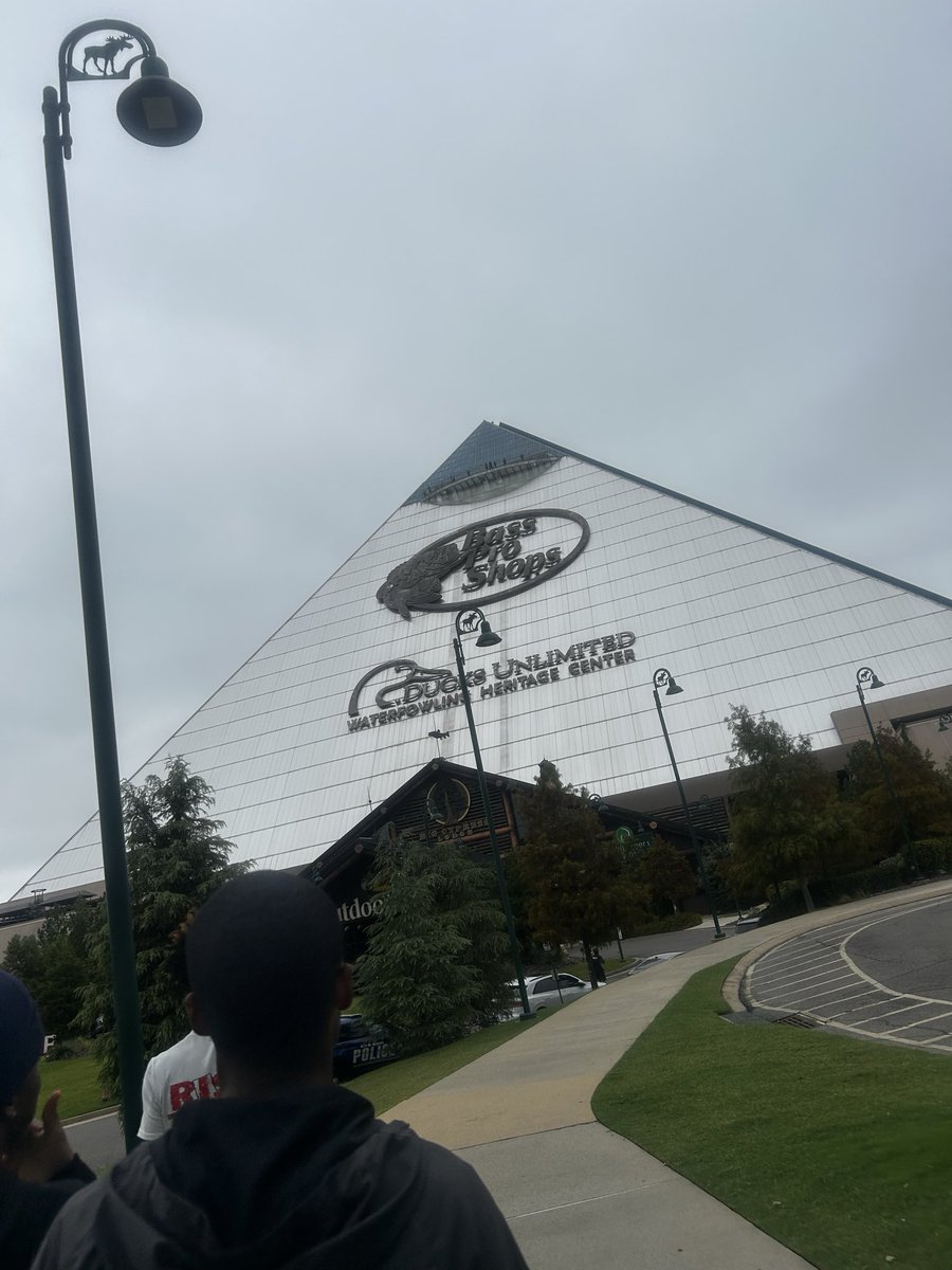 Meatandballss's tweet photo. Finally hit Memphis #memphis901 #memphisfreaks #memphis https://t.co/V4KY1csO6V