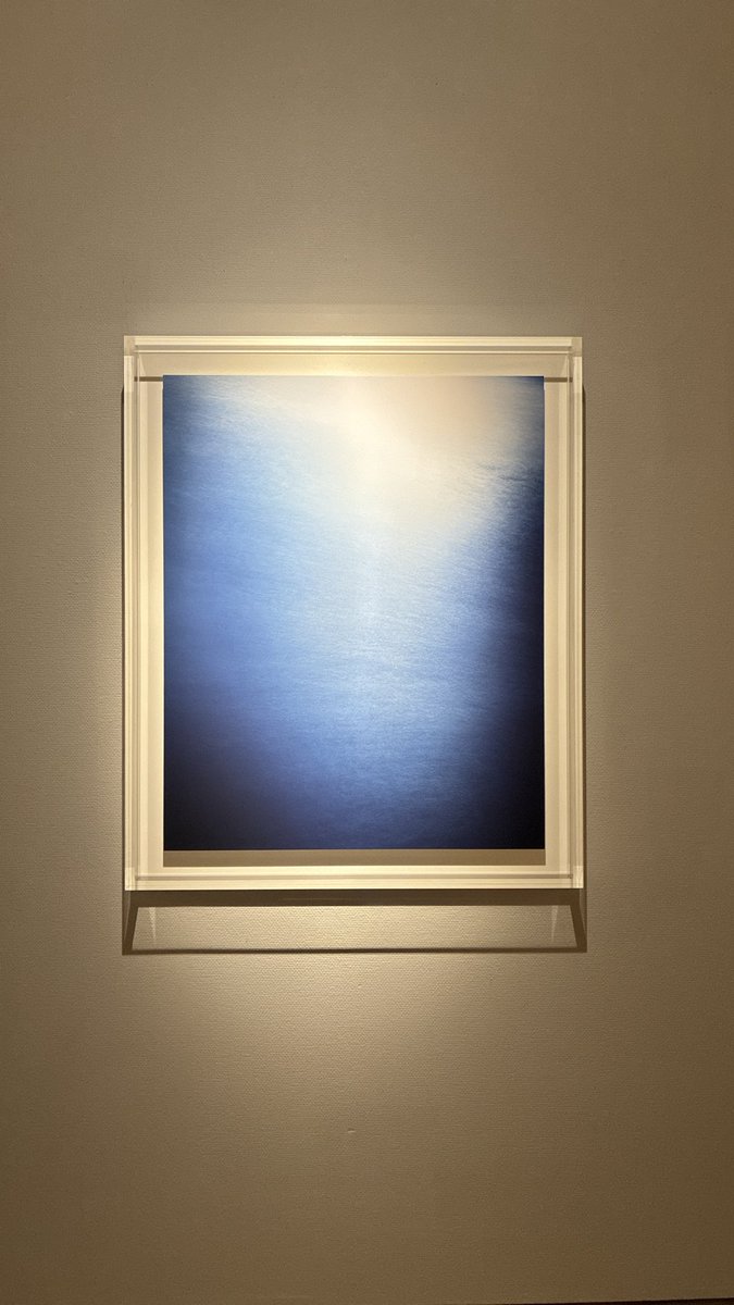 ekubo's tweet photo. せっかく横浜方面ということで茅ヶ崎市美術館で瀧本幹也展 https://t.co/SszMTNFI9a