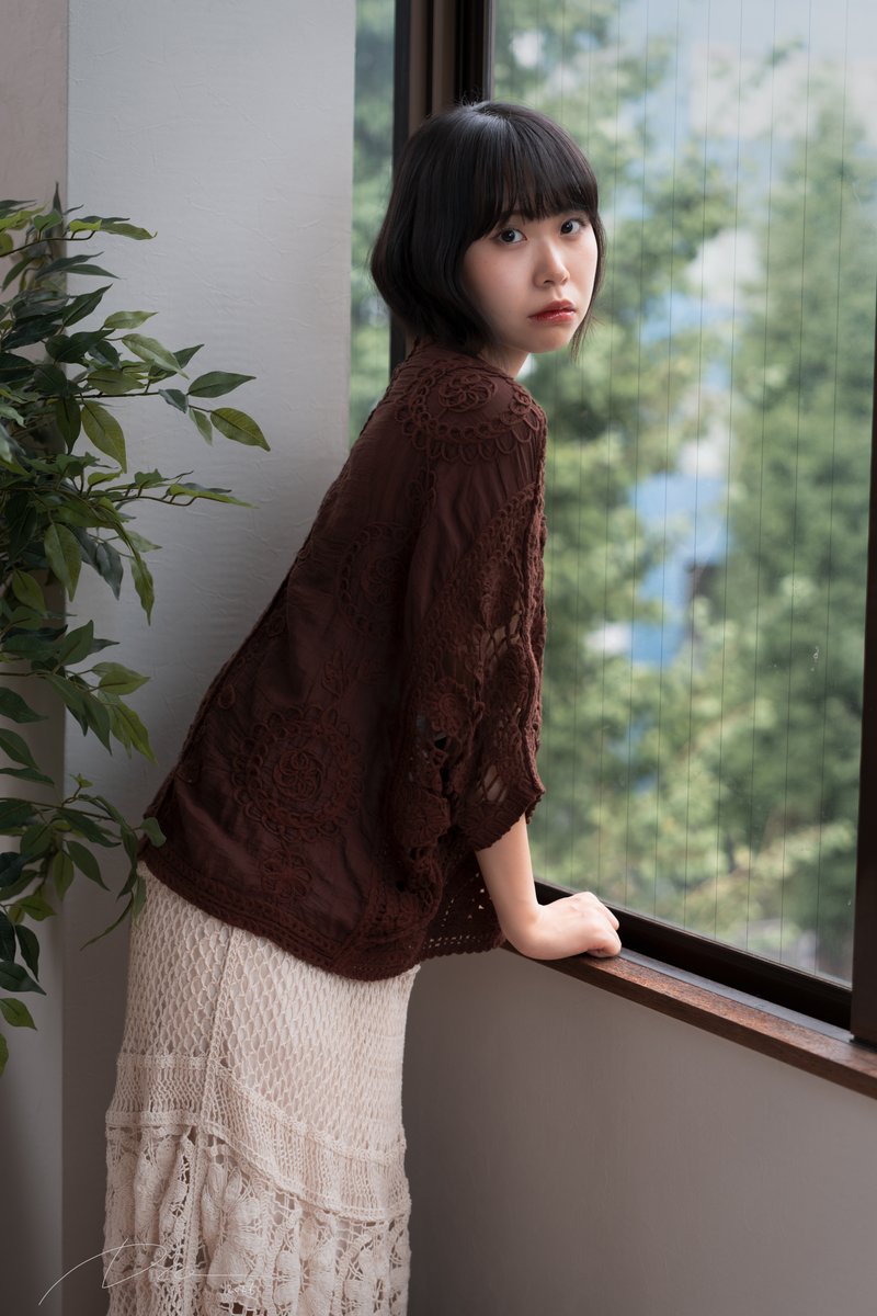 Yssiki's tweet photo. suiiさん @10ne_suii つづき。スタジオHOKUOは気になっていたスタジオ。駅からちょう近で自然光が射し込んでステキなスタジオでした。窓の目の前がイチョウの樹なので色づいたらまた違う表情になりそう！ https://t.co/Pso8pYui6l