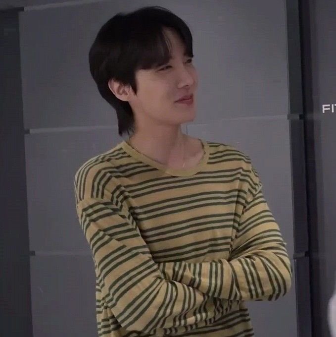 hobimilfism's tweet photo. https://t.co/FZyuOleDsK