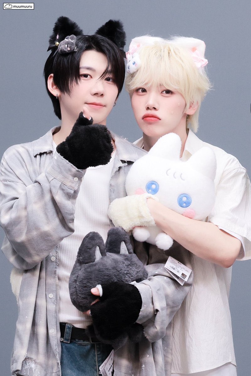 hankisparkle's tweet photo. matchy hanki 🫶🏻 https://t.co/7l7FdEI32W