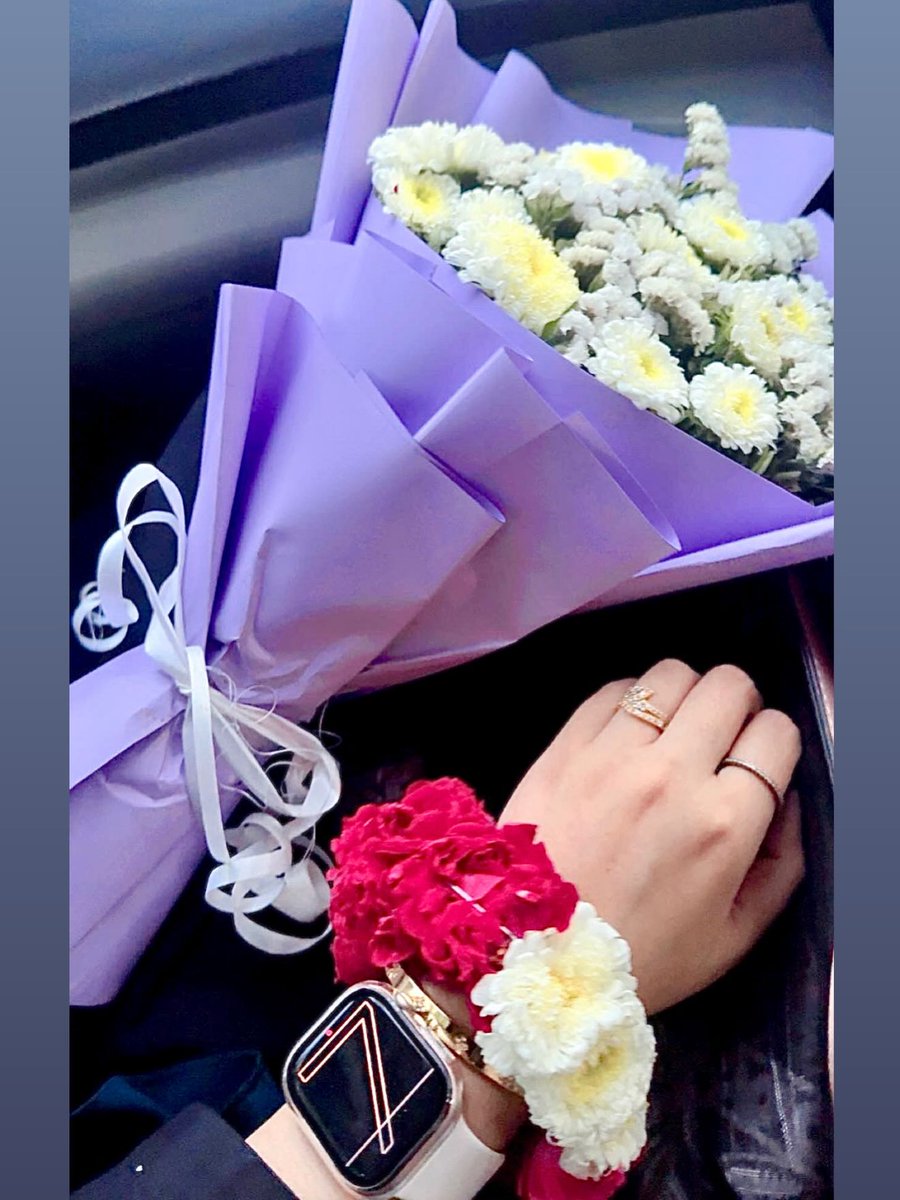 JanainaPeir's tweet photo. POV: His love language is giving you flowers. https://t.co/bZMZmawUTo