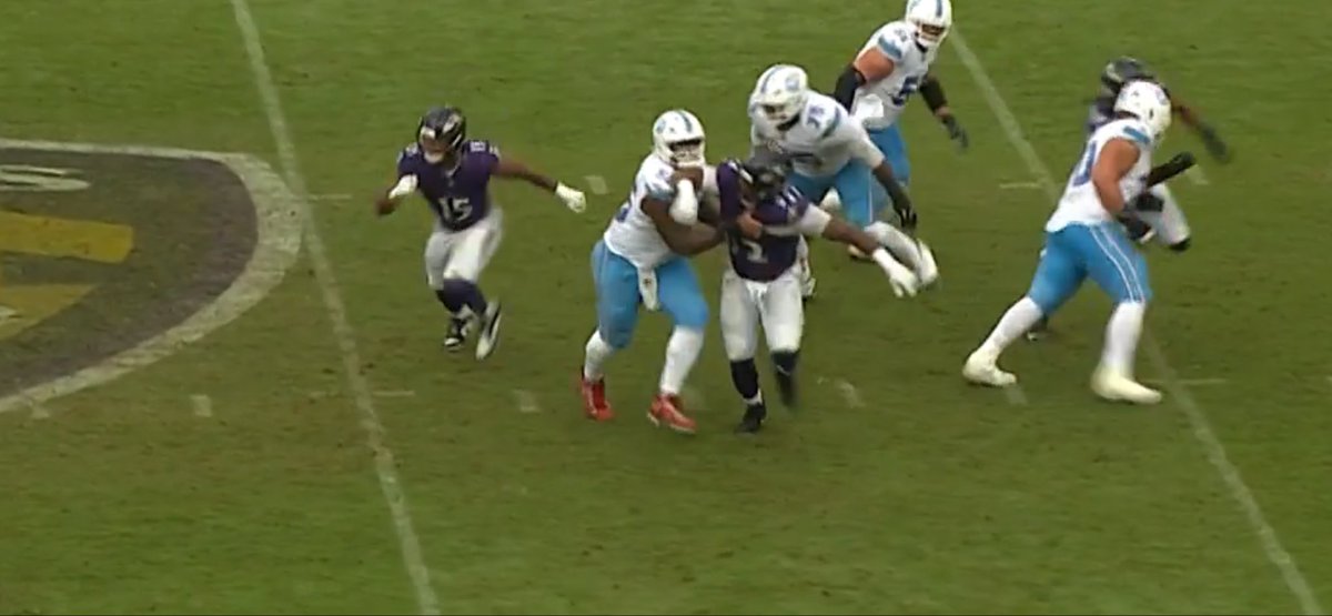 ZJBeatdown's tweet photo. We can flag the Ravens 12 times but we can’t call this lol https://t.co/RiUfvVfXsT
