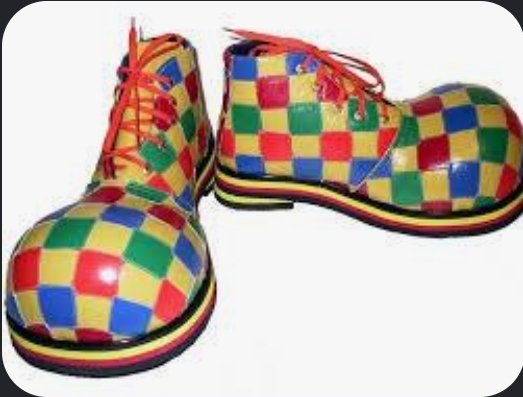 TheGuyRivers1's tweet photo. @FuckGreenBay18 @Justin4ocho Yo! He played in that game! These were his cleats in that game... https://t.co/q54Cvt58sT