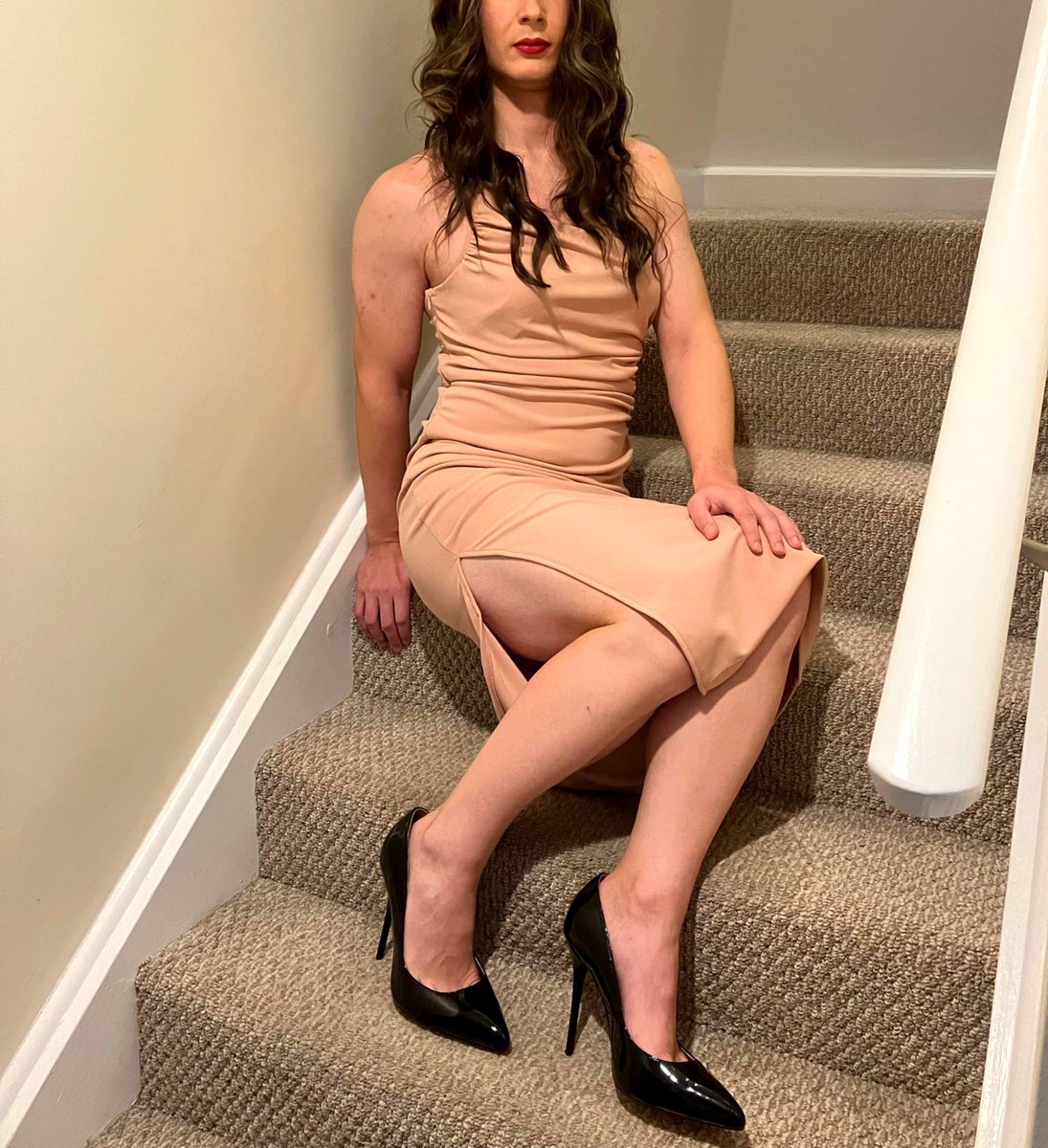 Madeline_Sin's tweet photo. Thigh-Slit Dress. #CrossDressing #Femboy #Sissy #Trans https://t.co/bjZQqoLpd9