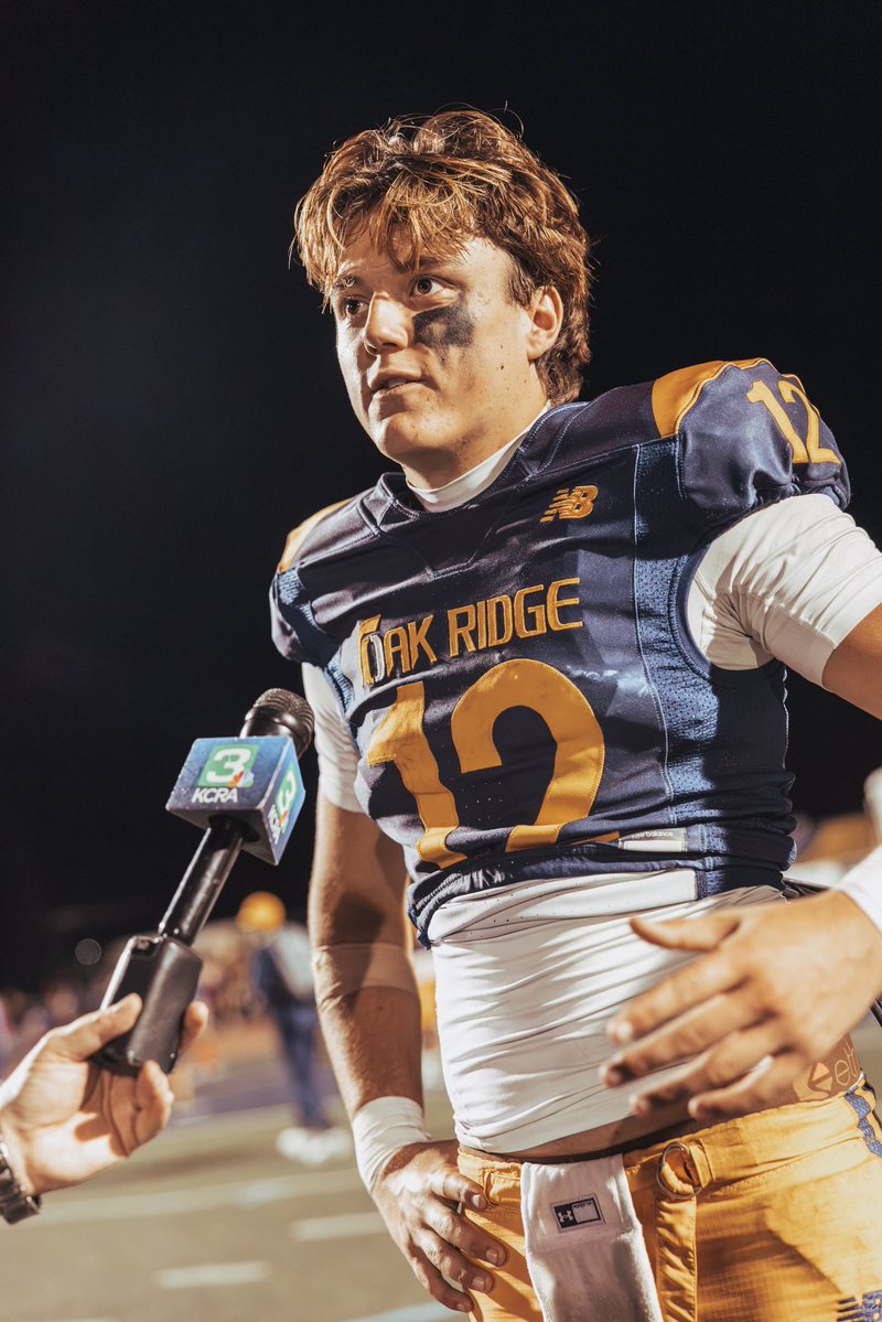 nickjohnson_jr's tweet photo. Weeks 1-5 Highlights! So proud of this team. Playing one of the toughest schedules in NorCal. 

Stat Line: 
76/117 (65.0%)
1,118 YDS
8 PASS TD 
2 RUSH TD
4:1 TD/INT RATIO

FILM: https://t.co/TxQn8ybx1Q https://t.co/QEH7zB4klu