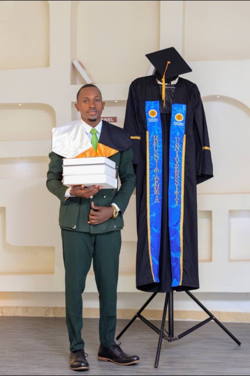 KaliraAdolf's tweet photo. A Bachelor's Degree in Tourism and Travel Management from @BusitemaUniv is already home. Congratulations to me🎓✨️🎊 https://t.co/uHdvCCGWjt