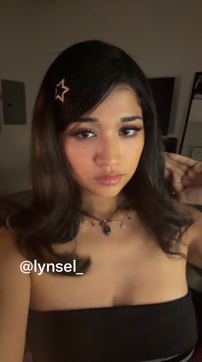 lynsel_'s tweet photo. tame post for my goons :3 I finally opened the app 😖 https://t.co/z3kXq31zlf